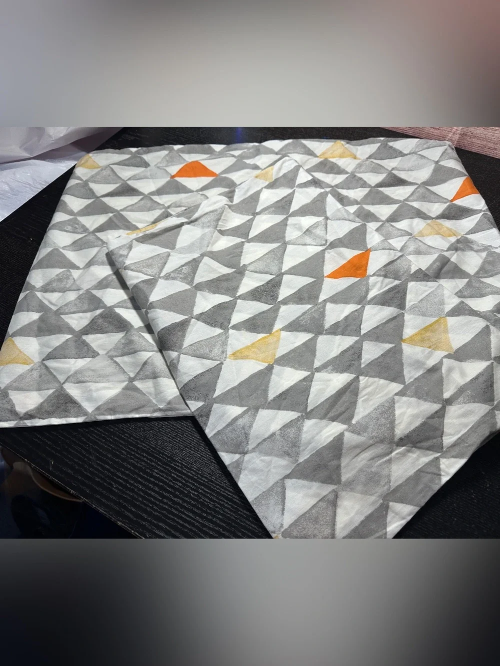 West Elm Modern Triangles Pillow Covers 20x26 Standard Queen Set Of 2