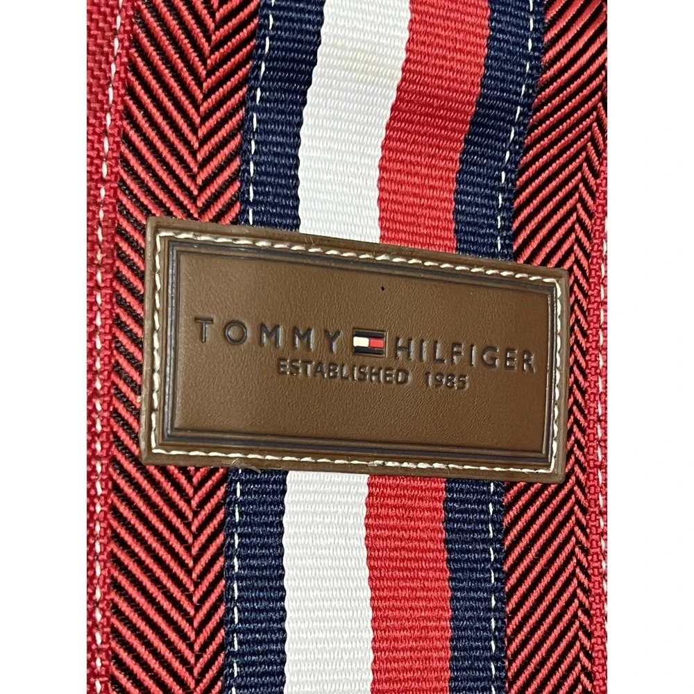 NWOT Tommy Hilfiger Red Logan 21