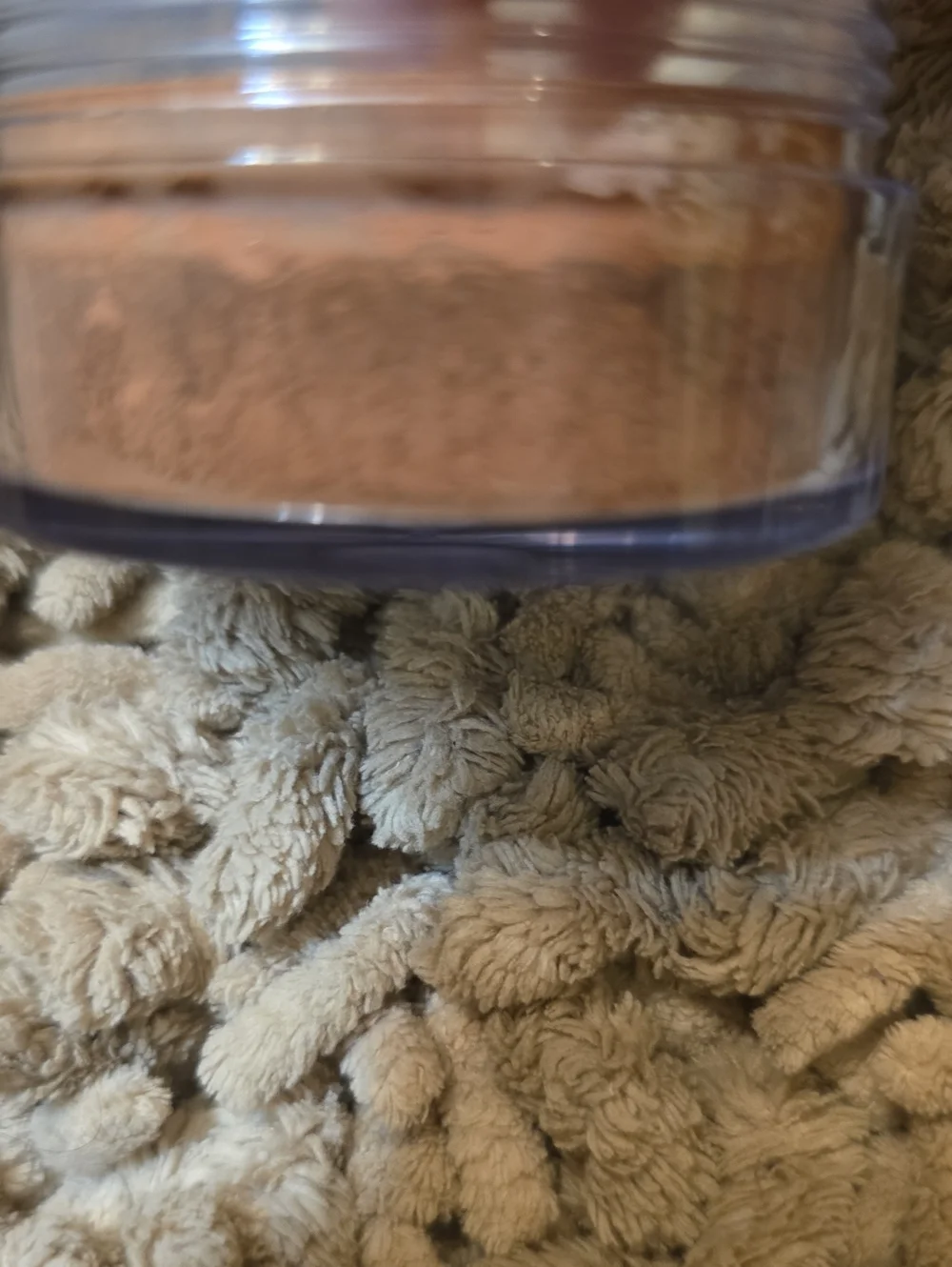 Avon loose mineral