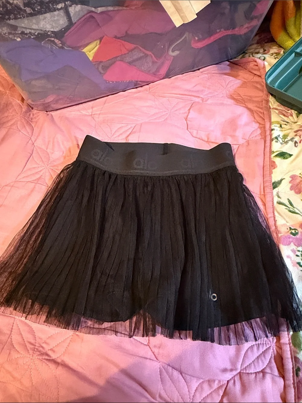 ALO Yoga Black Pleated Tulle Skort
