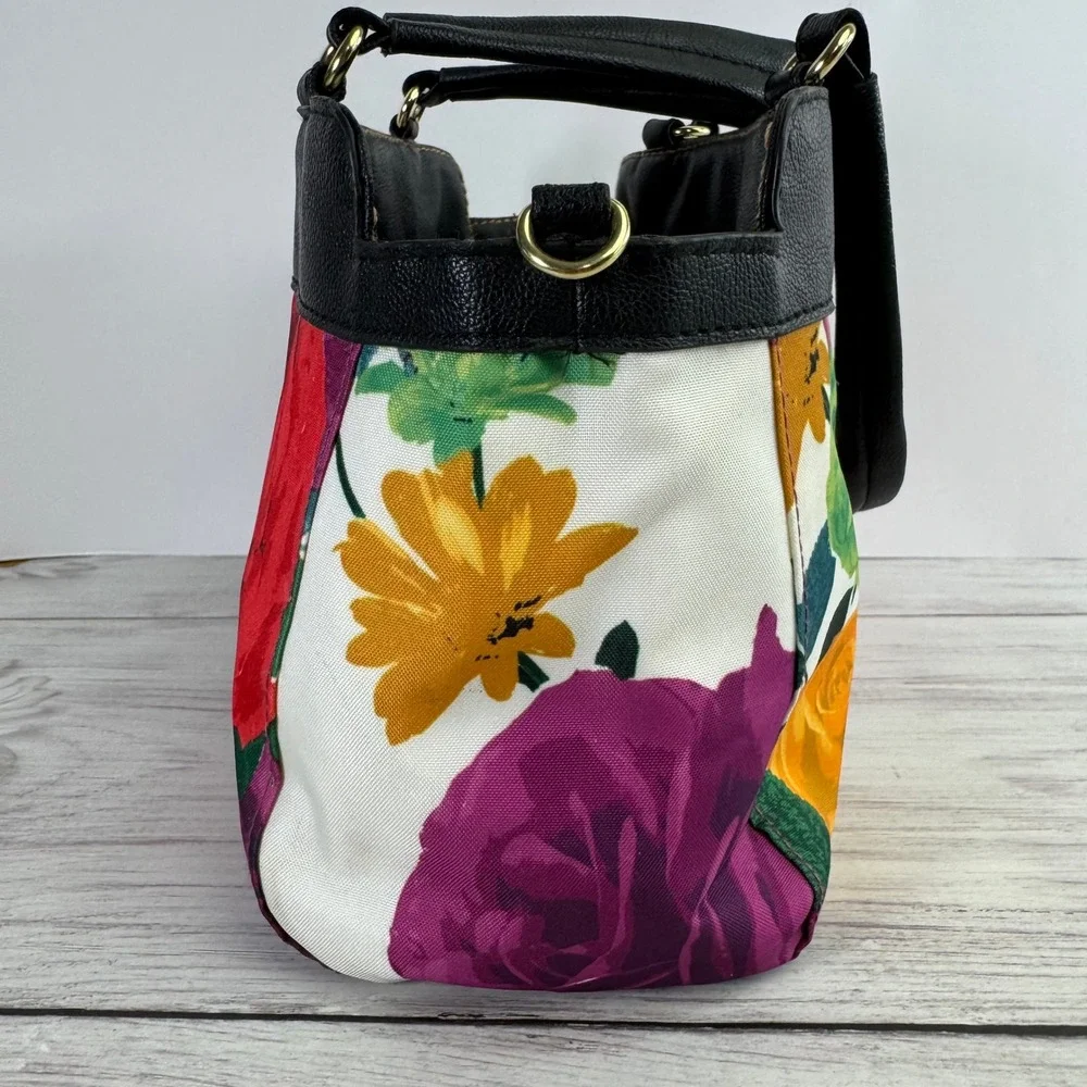 Avon reversible vibrant
