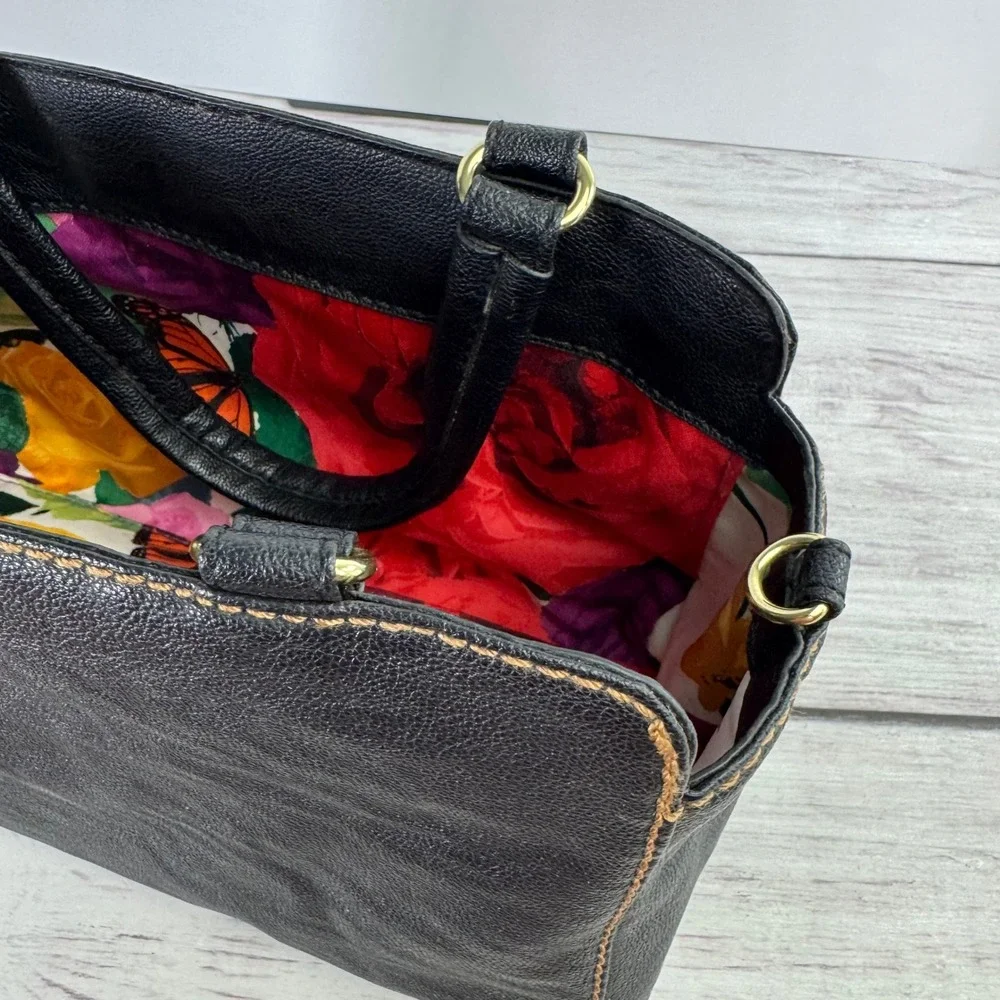 Avon reversible vibrant
