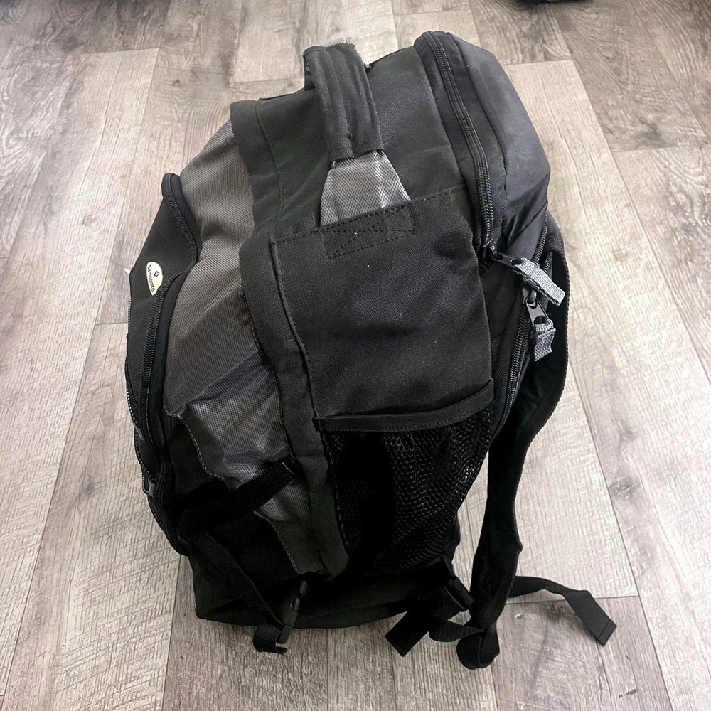 Samsonite wheeled backpack