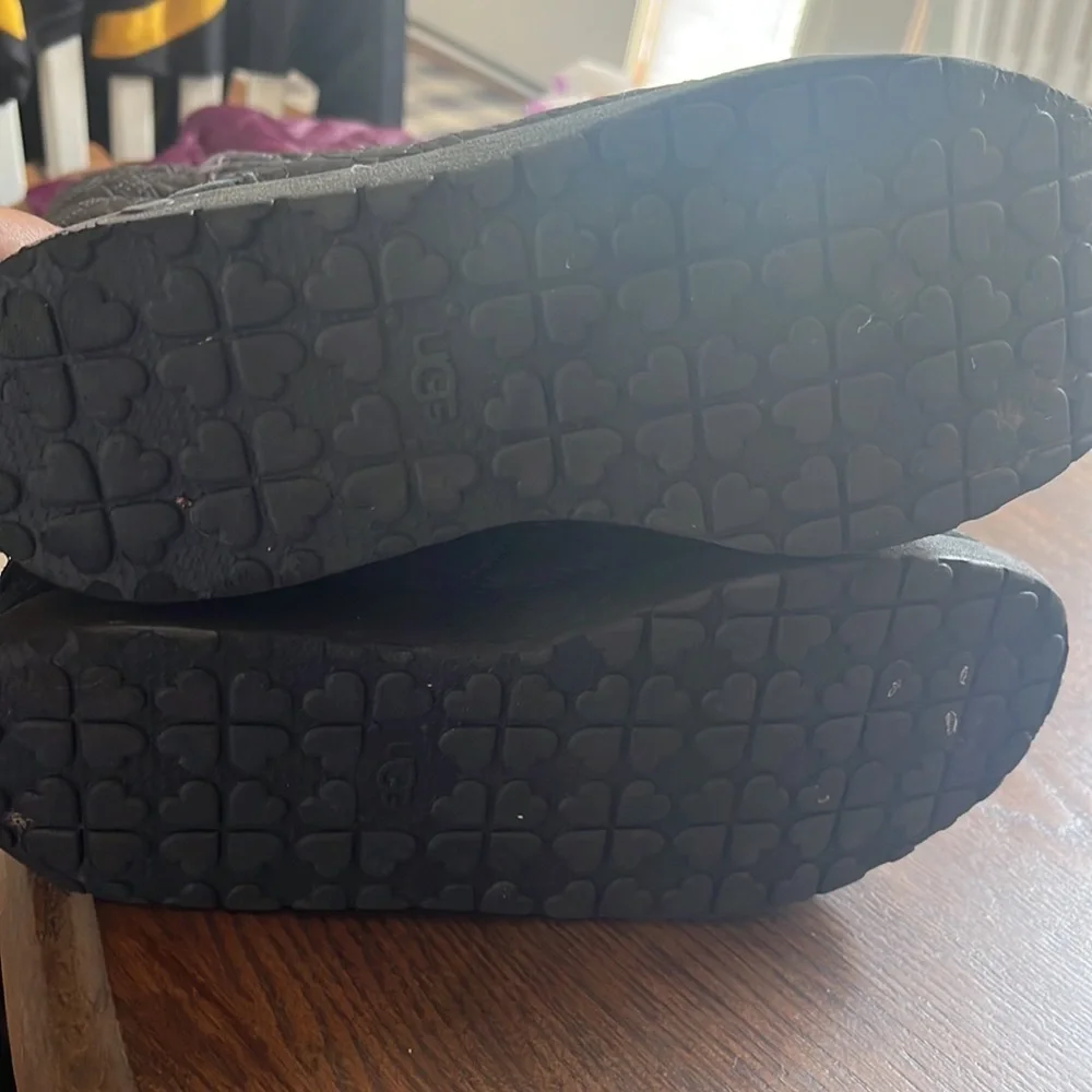 UGG questions leave