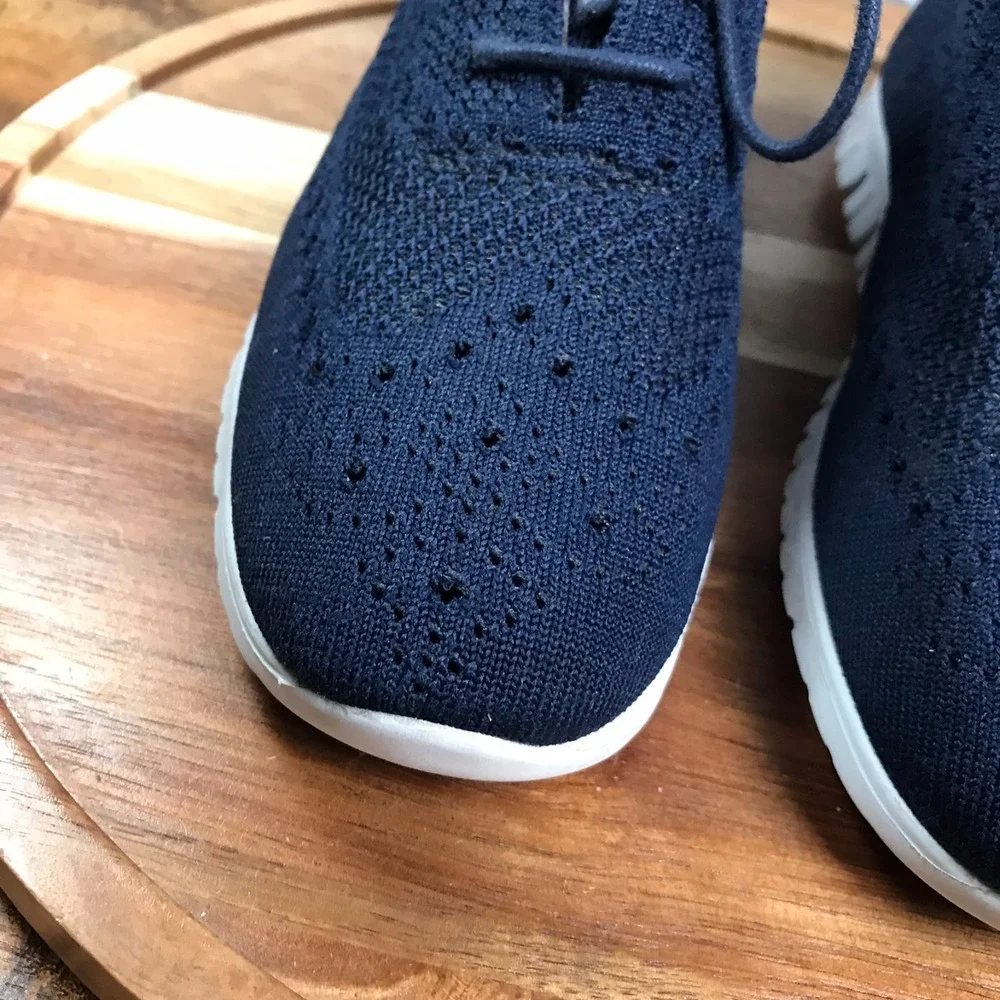 Cole Haan very good