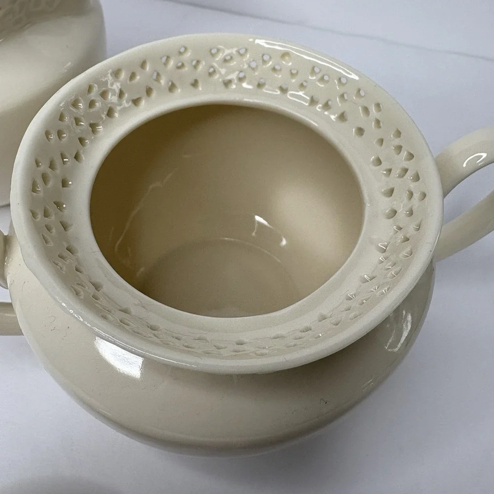 Godinger cream lace