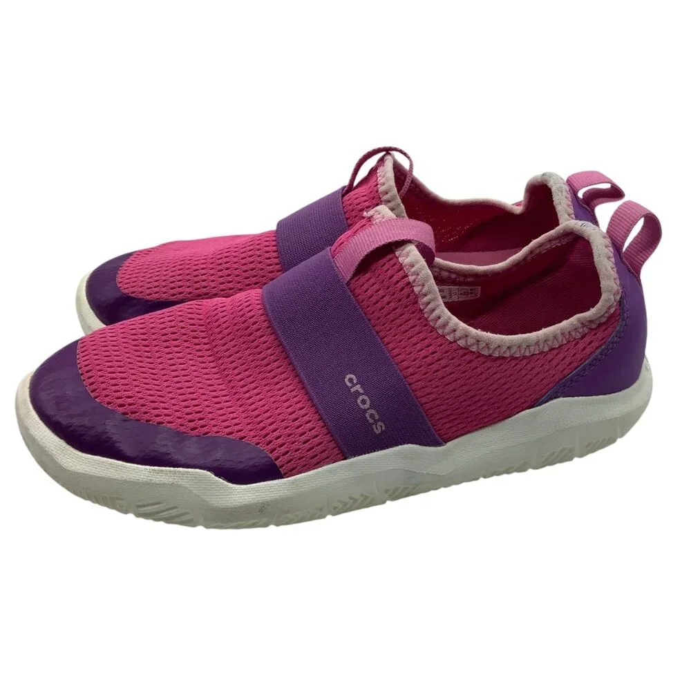 CROCS these water