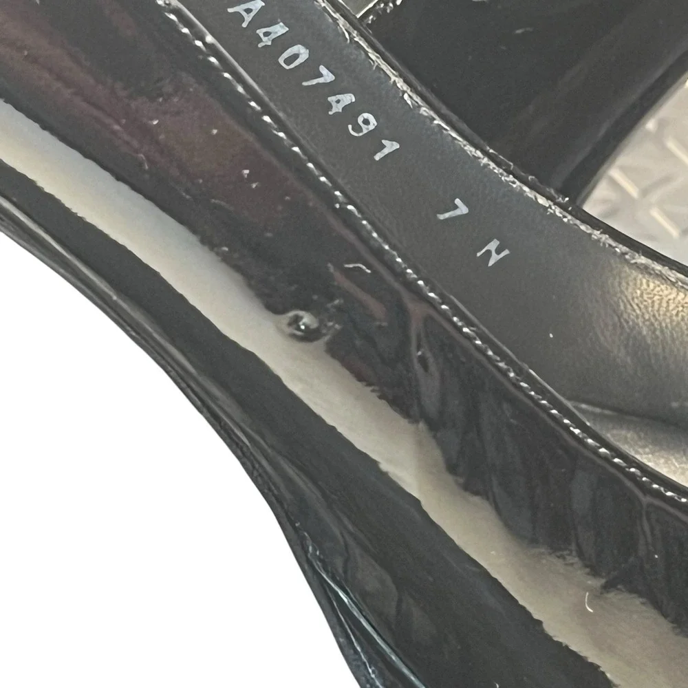Stuart Weitzman stuart weitzman