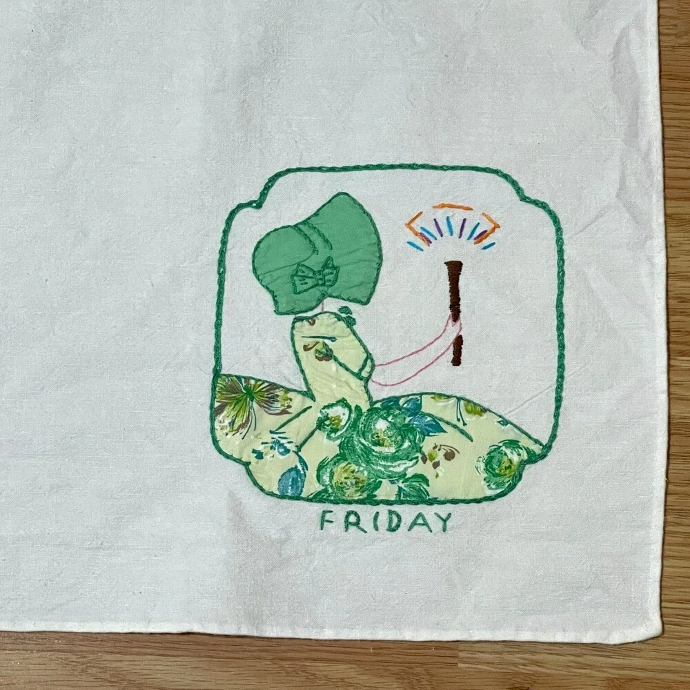 Vintage Flour Sack Embroidered Friday Green Bonnet Girl Tablecloth 39x29