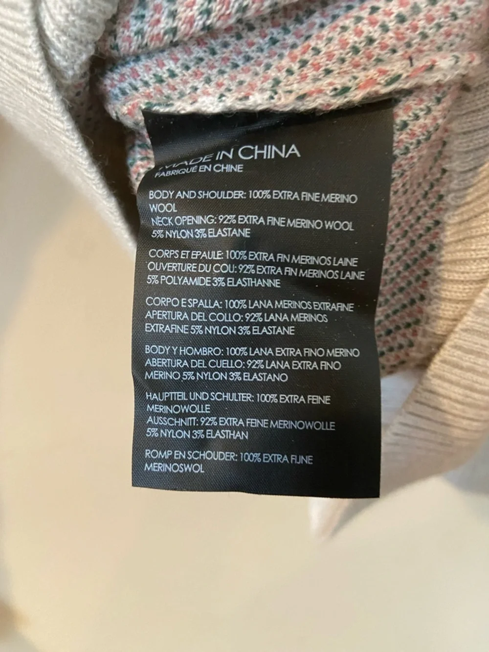 Club Monaco excellent chic