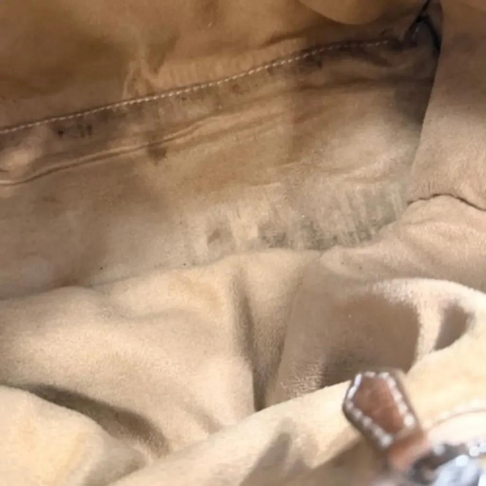 Ashneil authentic vintage