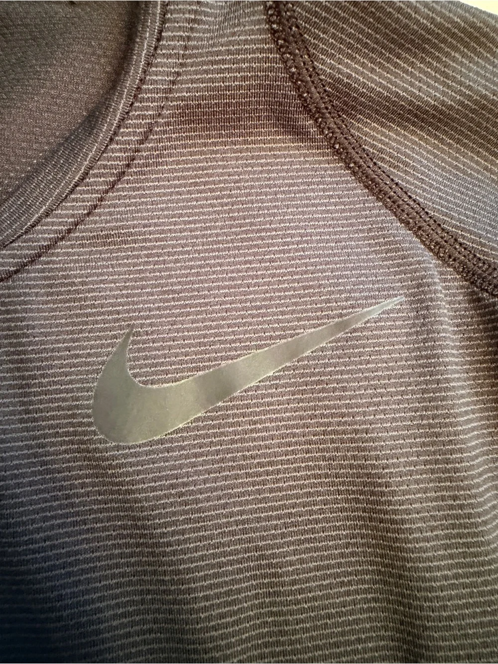 Nike mint pro