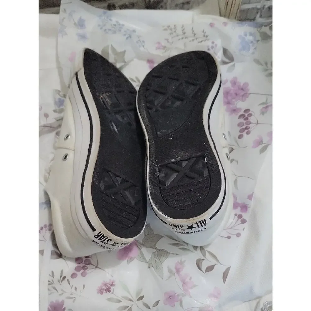 Converse All-Star Cream Canvas Sneakers, Heart Lining, Womens Sz 10, Streetwear
