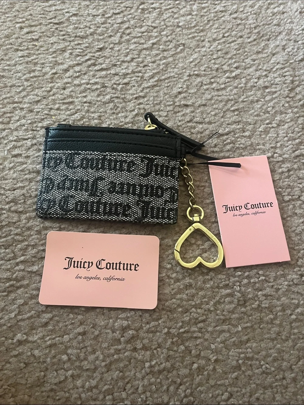 Juicy Couture compact juicy