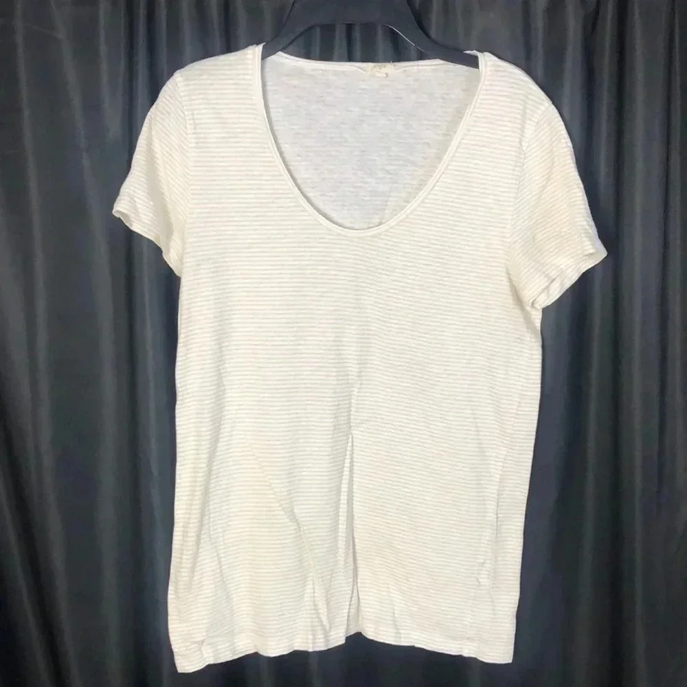 J. Crew Scoop‎ Neck Tee M