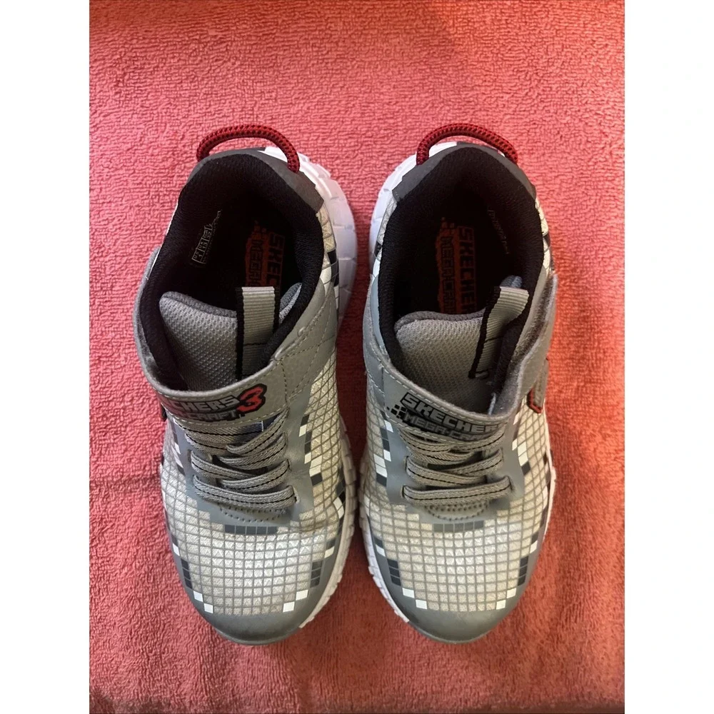 Skechers mega craft