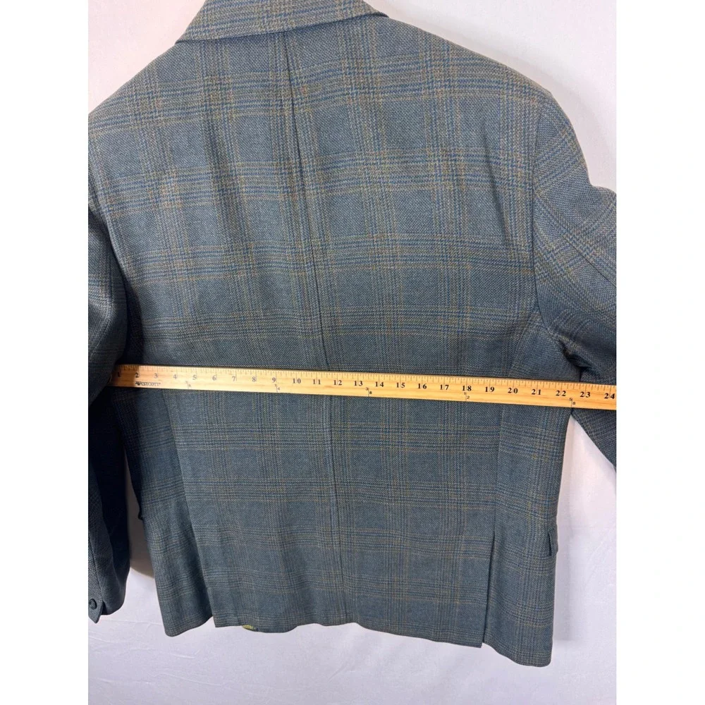 Beau Marc blazer closure 45