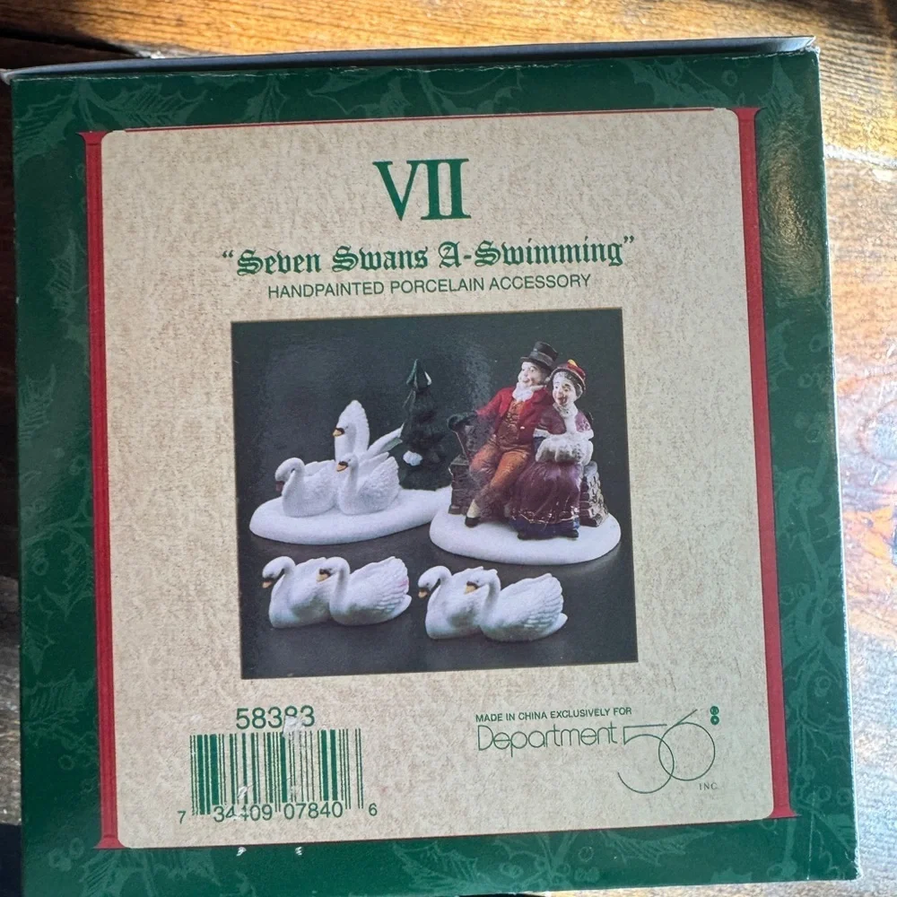 Department 56 celebrate season