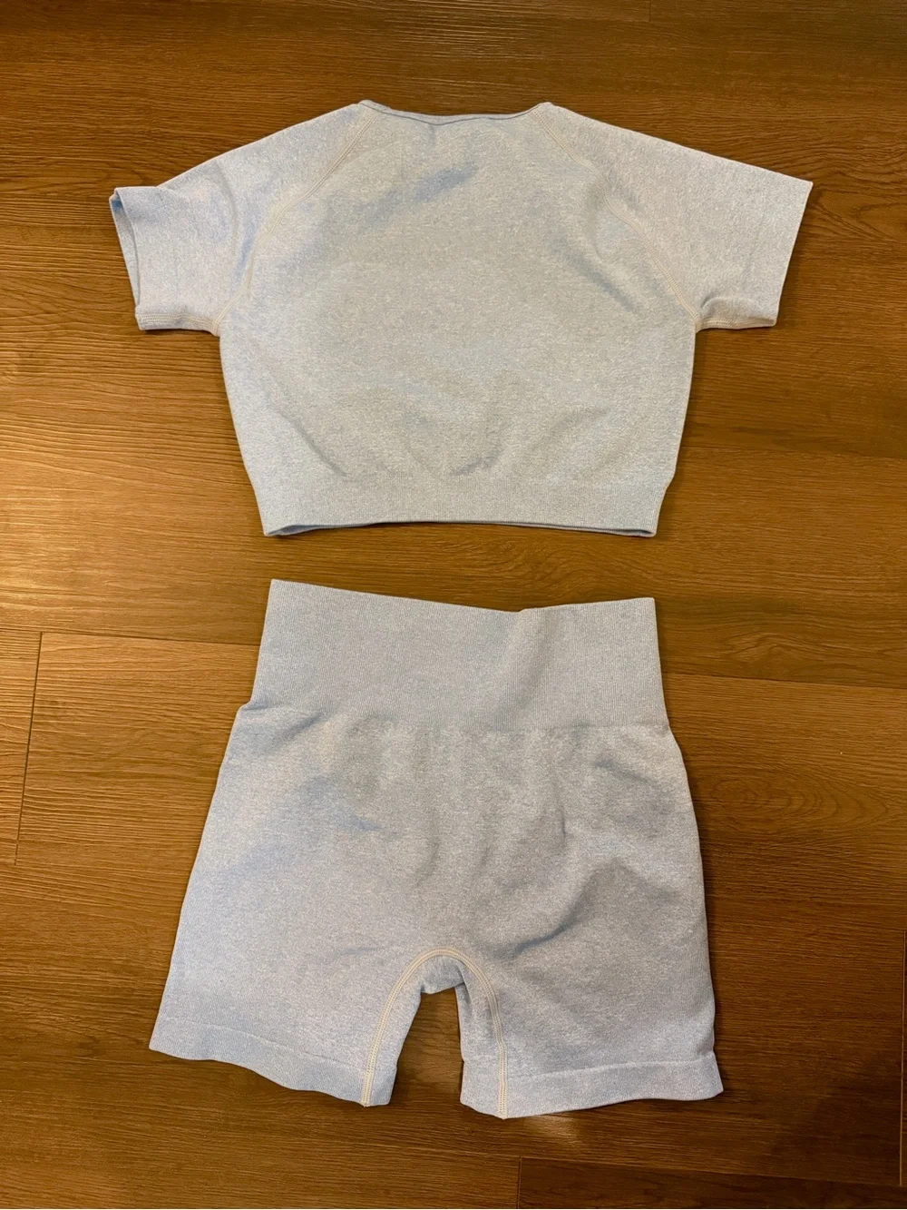 SET: Seamless Stretch Matching Workout Set