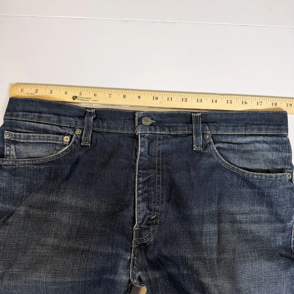 Levis levi 511