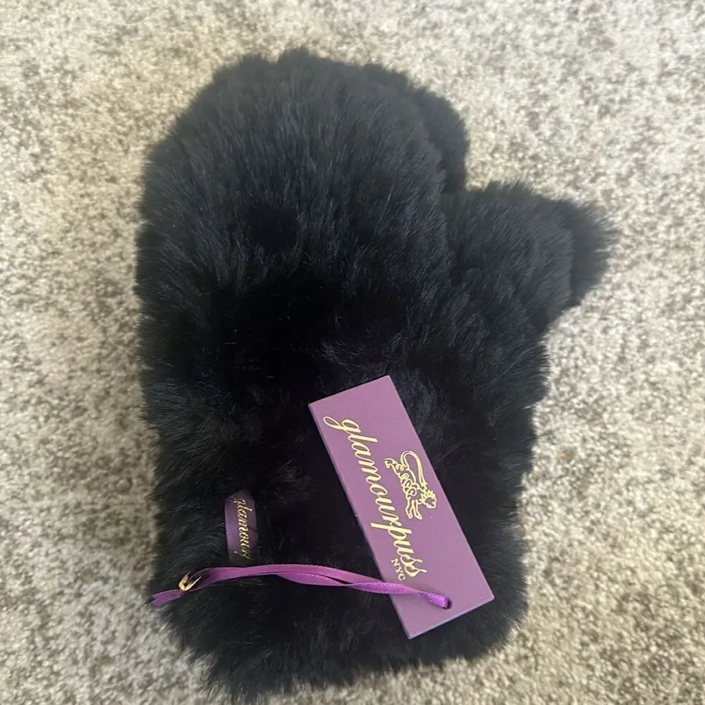 Glamourpuss NYC Faux Fur Mittens O/S