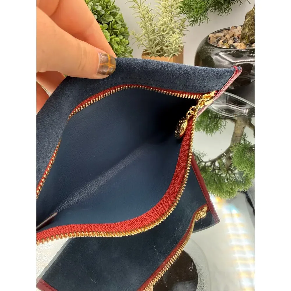 Gucci used twice
