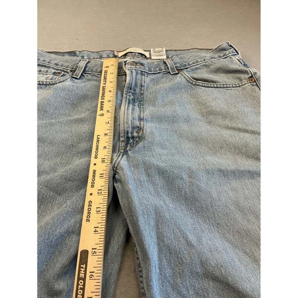 Levis preowned these