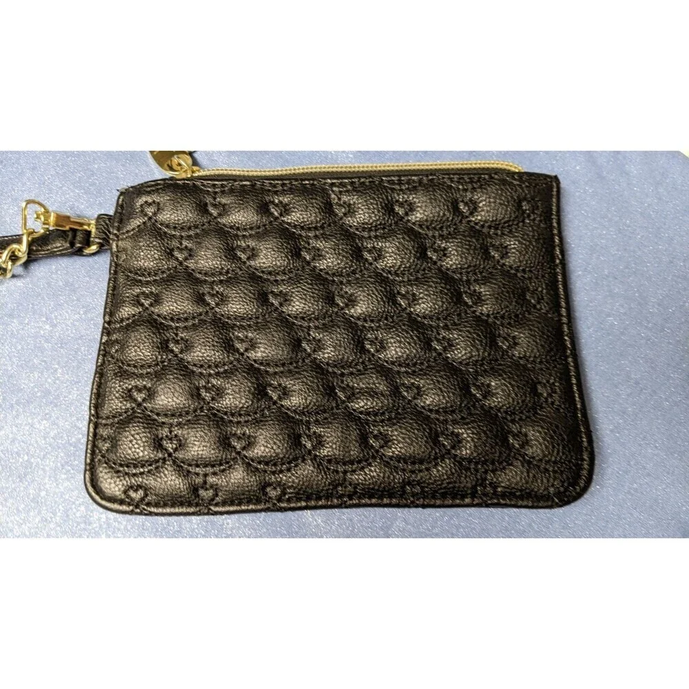 Betsey Johnson betsey johnson
