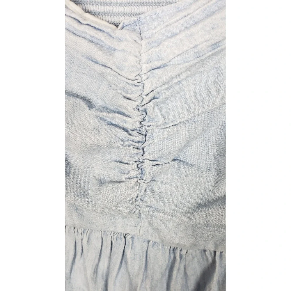 Old Navy chambray style