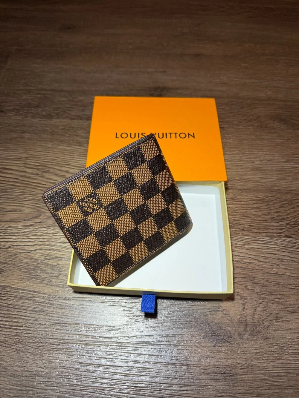 Louis Vuitton iconic louis