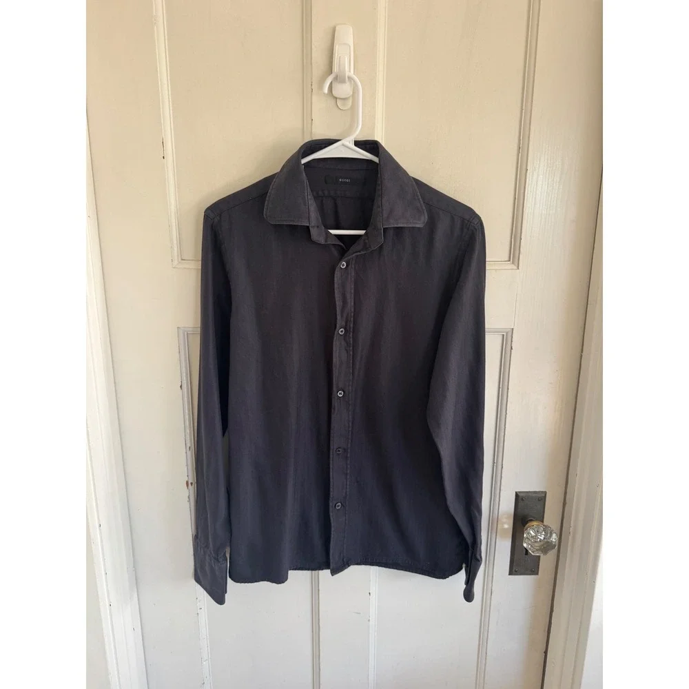 Gucci men's gray cotton button down shirt size 39/15.5 (a US men's medium)