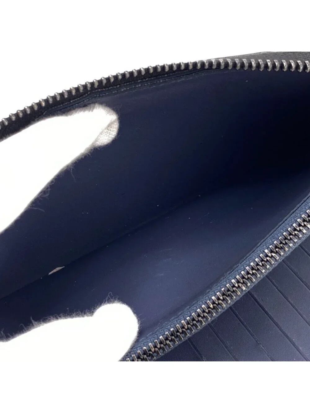 Louis Vuitton this authentic