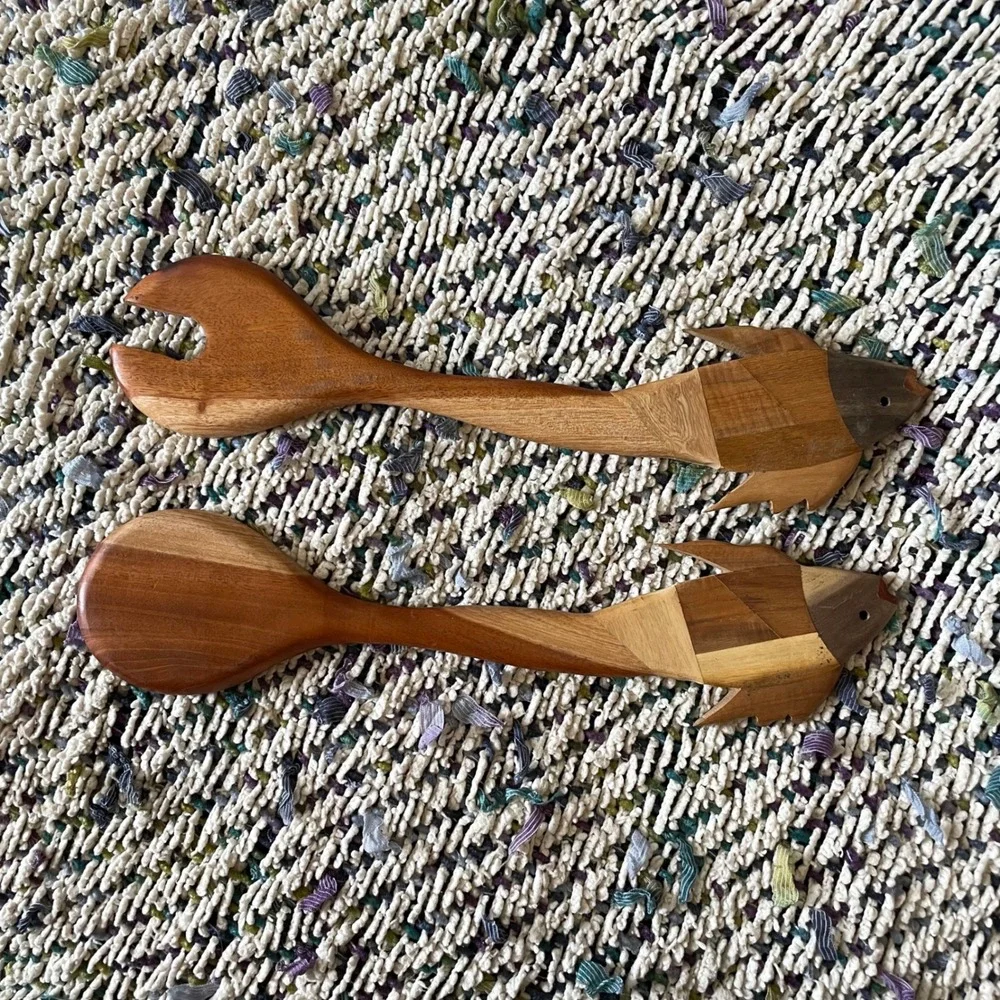 Artisan Crafted Wooden Fish Salad‎ Servers Spoon & Fork Set Unique Kitchen VTG