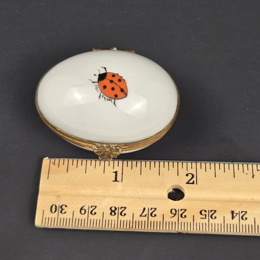 L. Bernardaud charming miniature