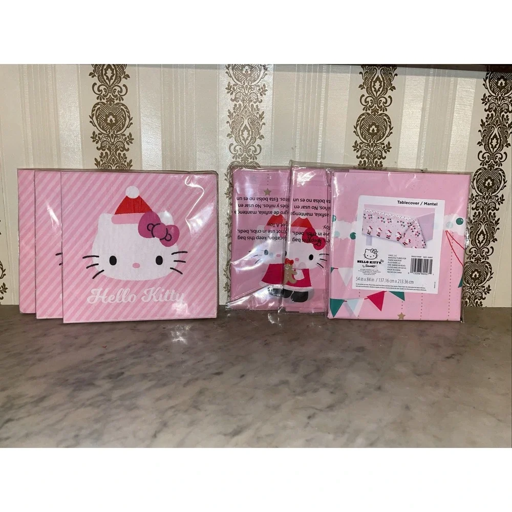 Hello Kitty Christmas Holiday Party Large‎ Tablecloths Pink Napkins Sanrio