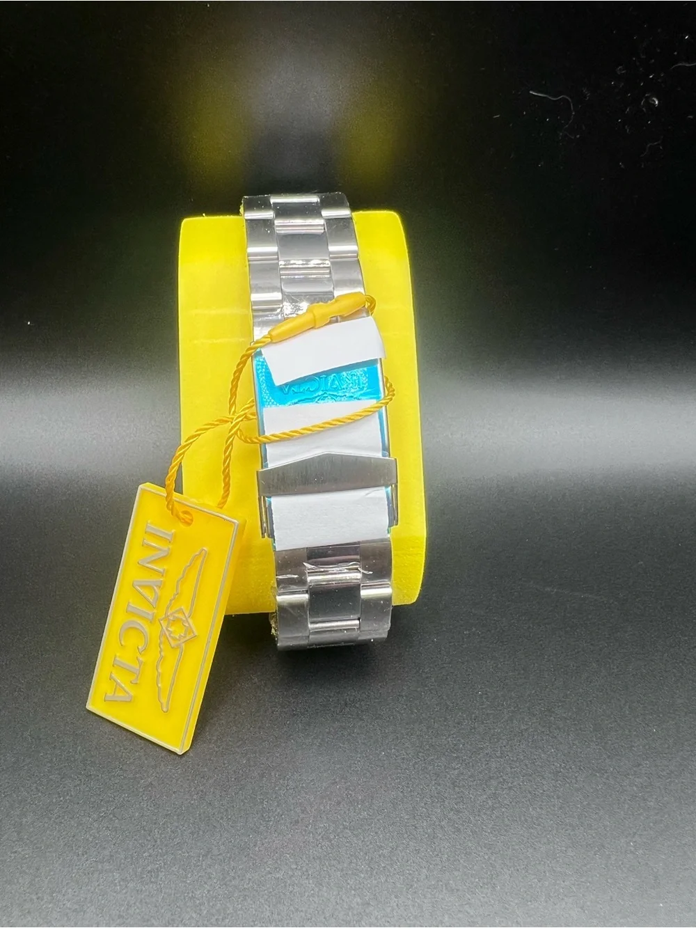 Invicta 30020 this