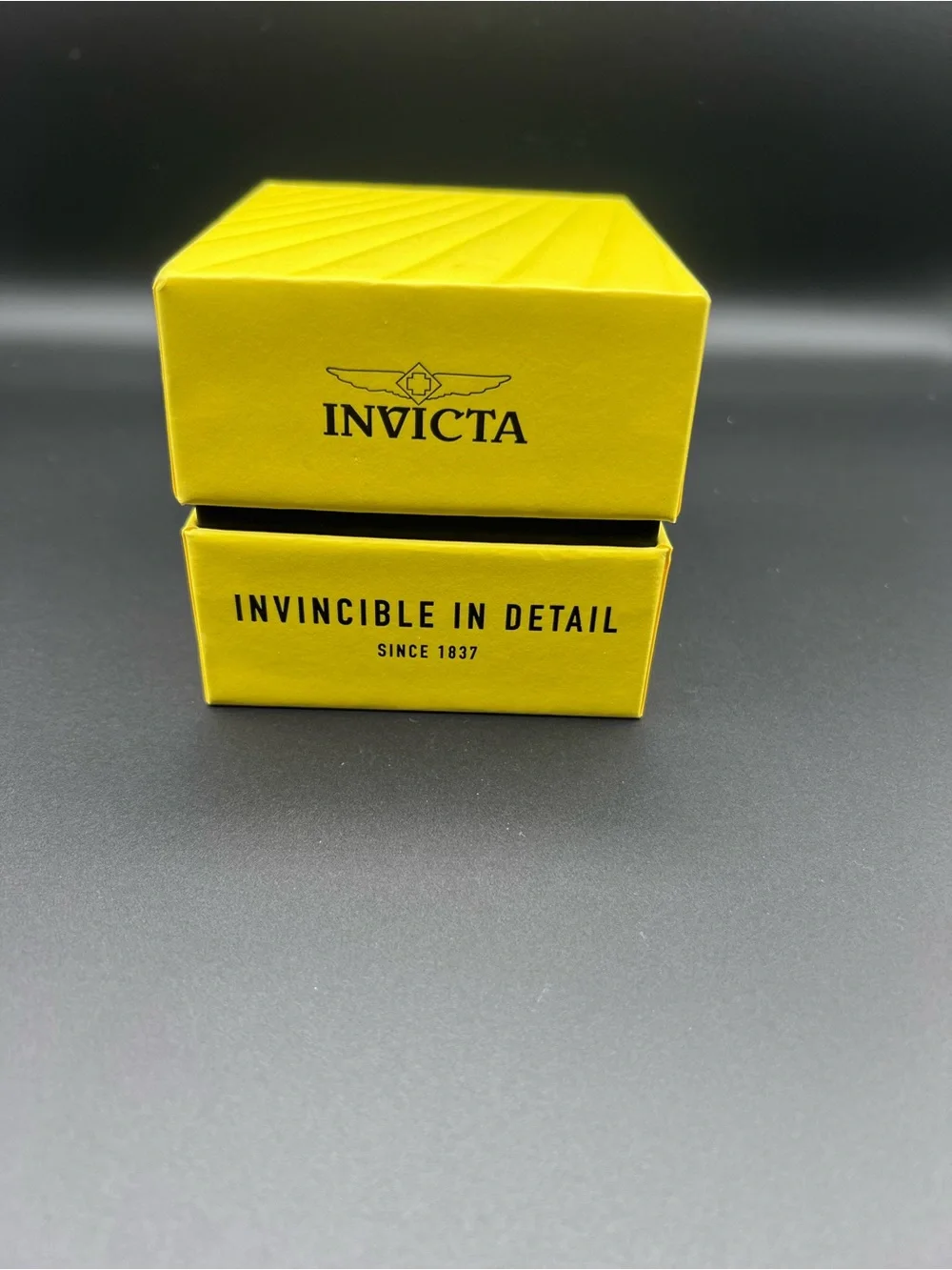 Invicta 30020 this