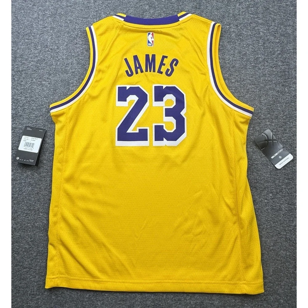 Nike new tags