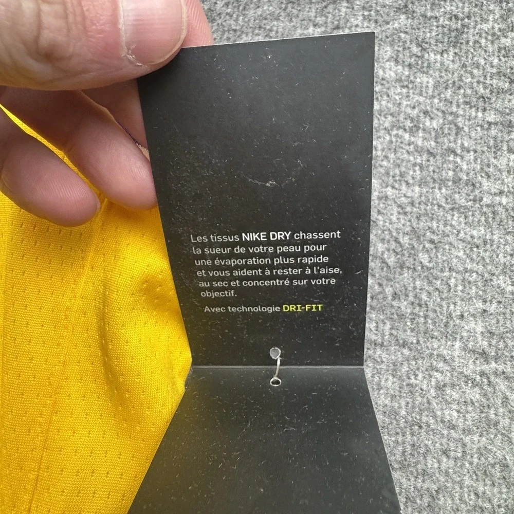 Nike new tags
