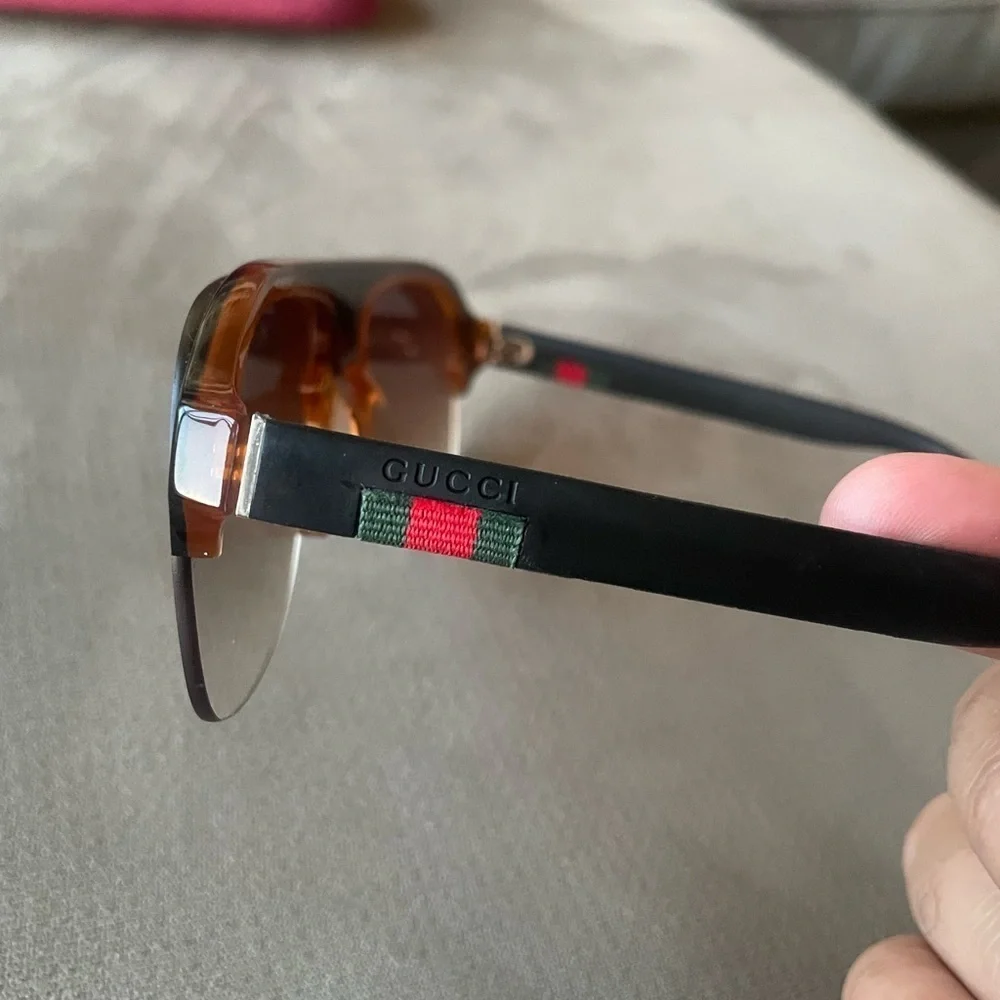 Vintage Gucci Black and Brown Gradient Sunglasses