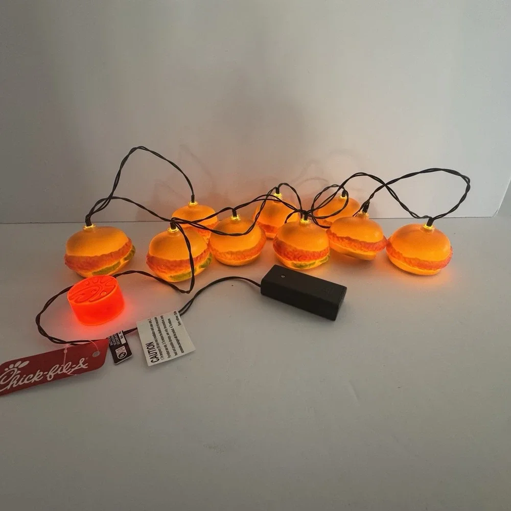 Chicken Original Chick-fil-A® Christmas Sandwich String Lights‎
