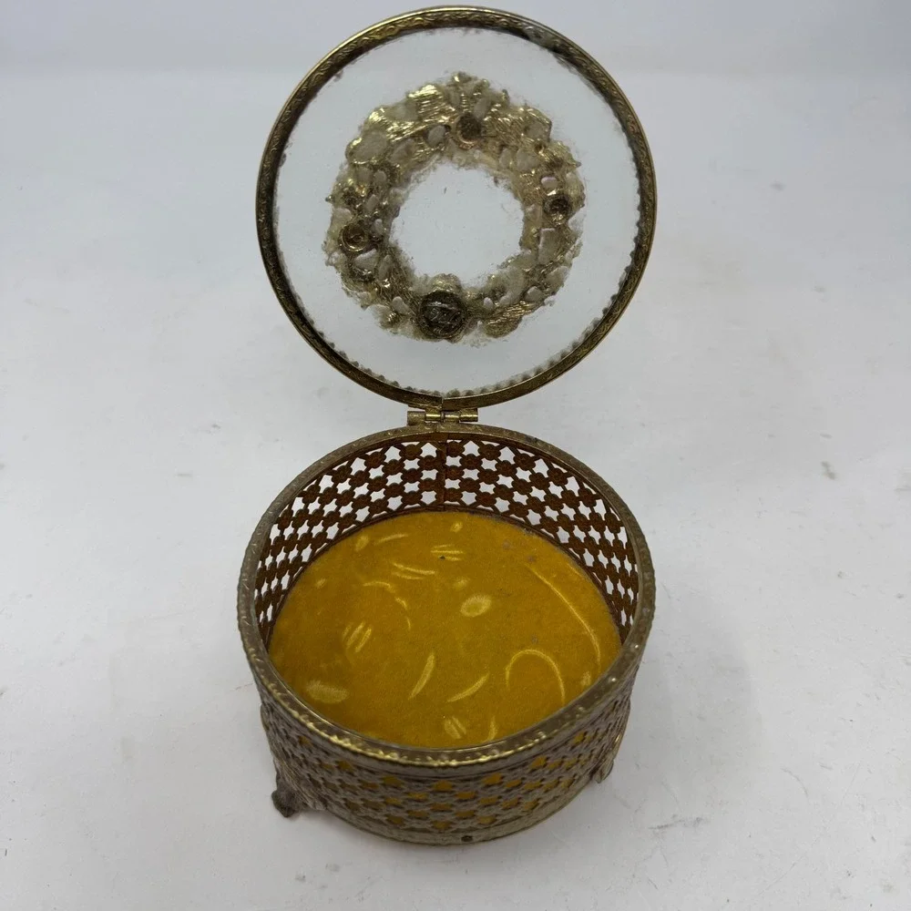 N/A vintage ornate