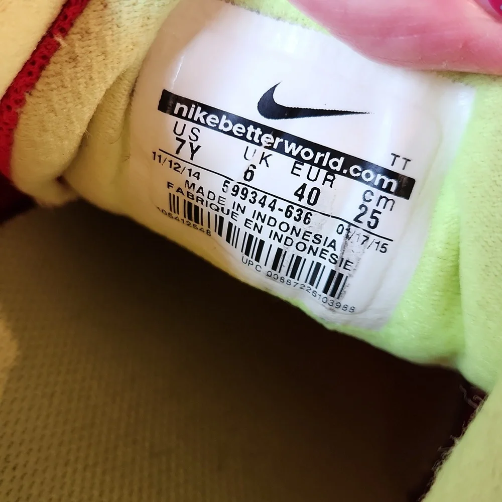 Nike preowned good