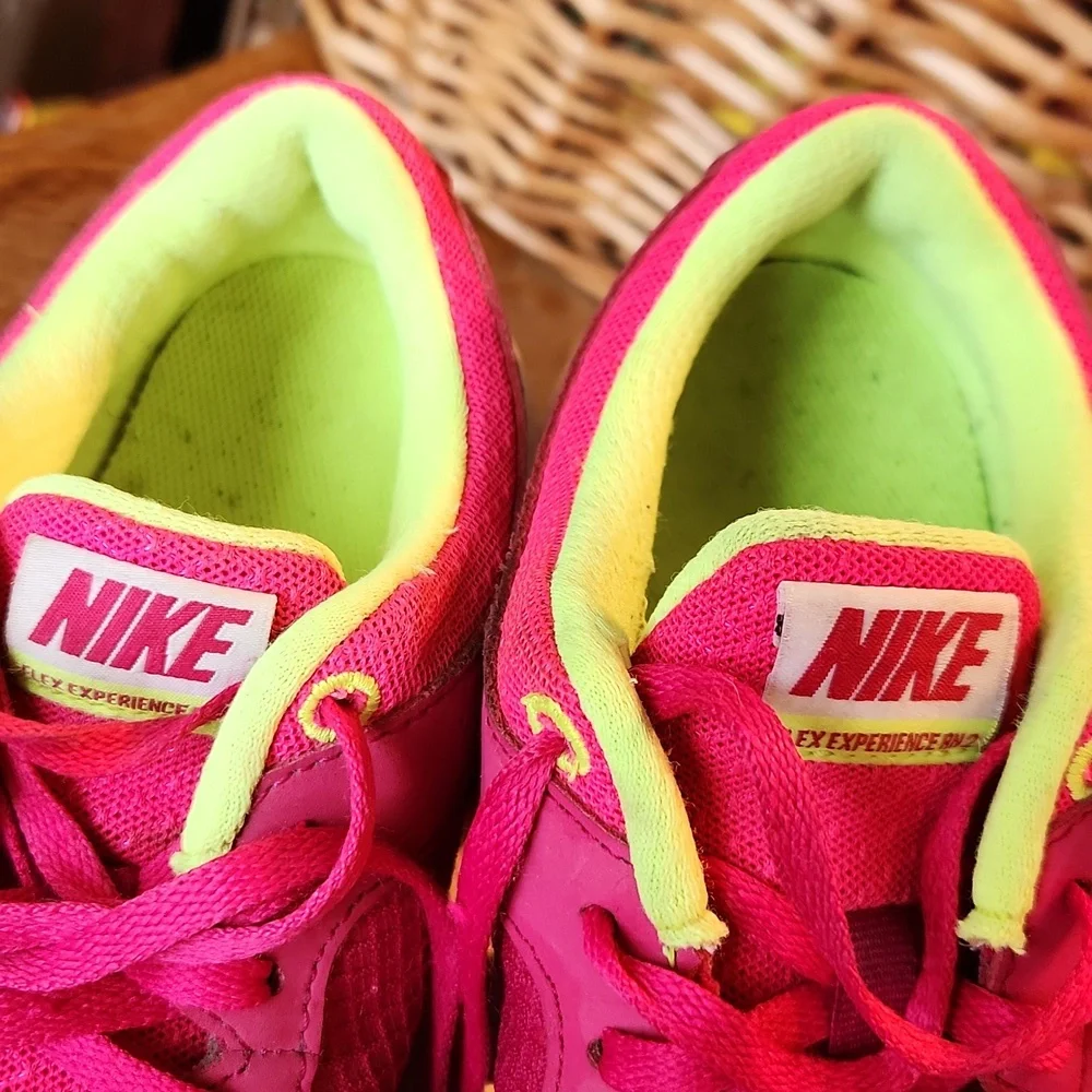 Nike preowned good