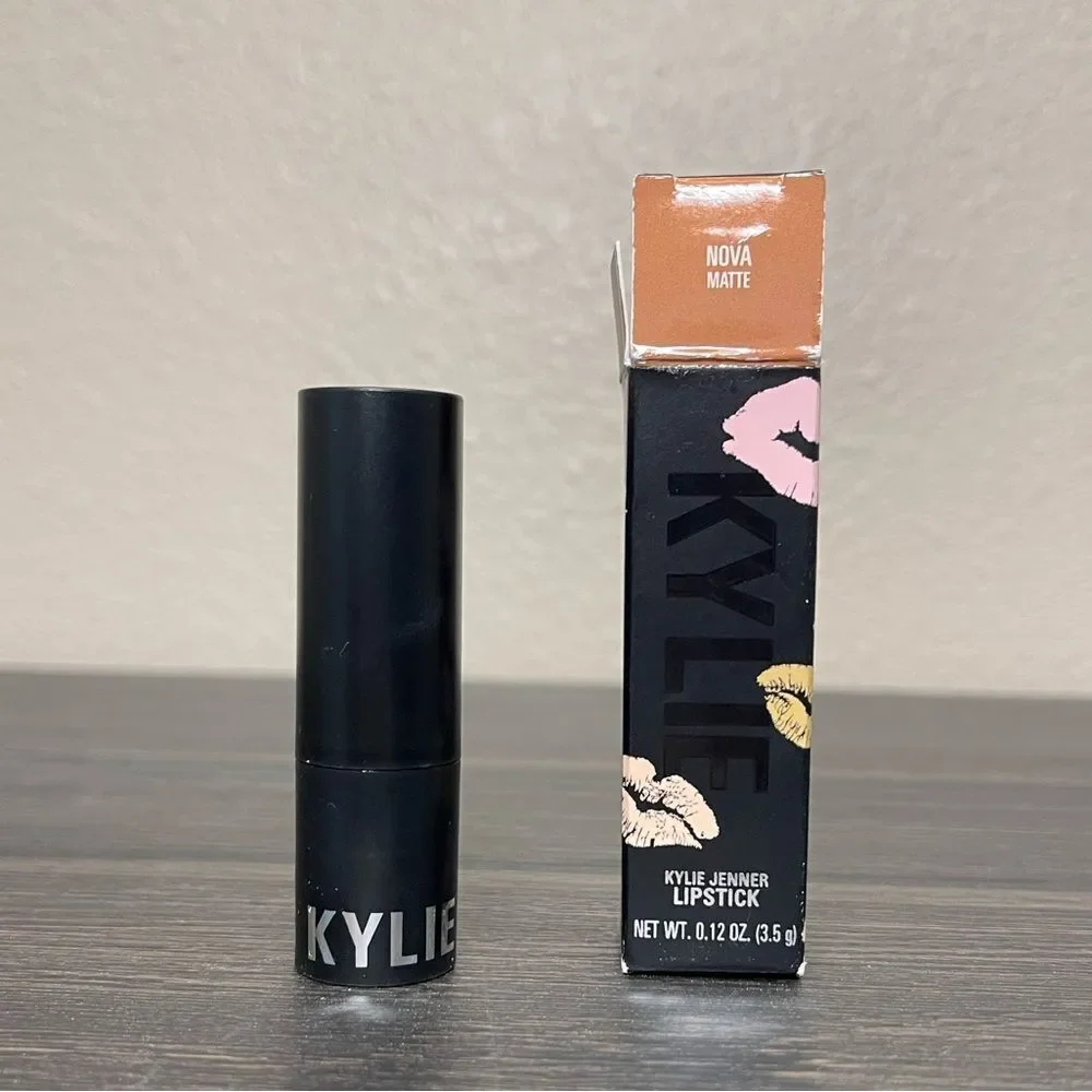 Kylie Cosmetics kylie new