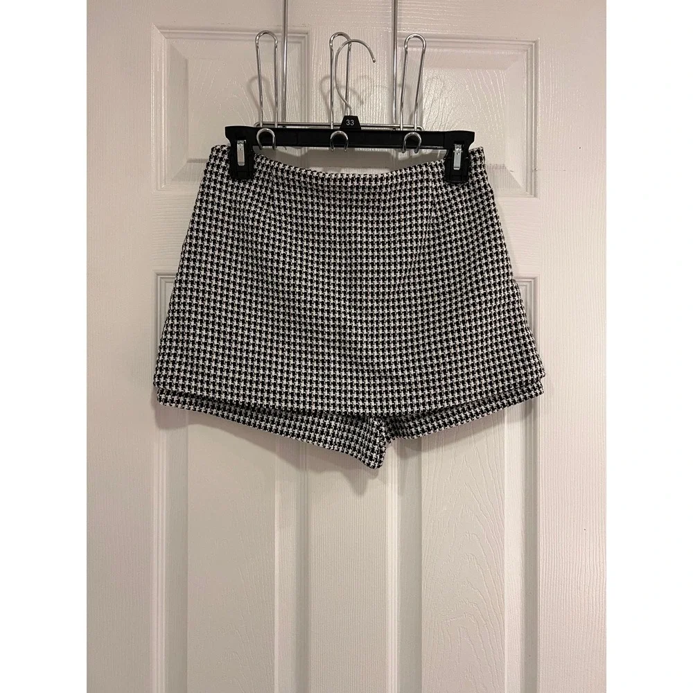 Zara Womens Black White‎ Houndstooth Tweed Skort Side Zip High Waist Size Medium