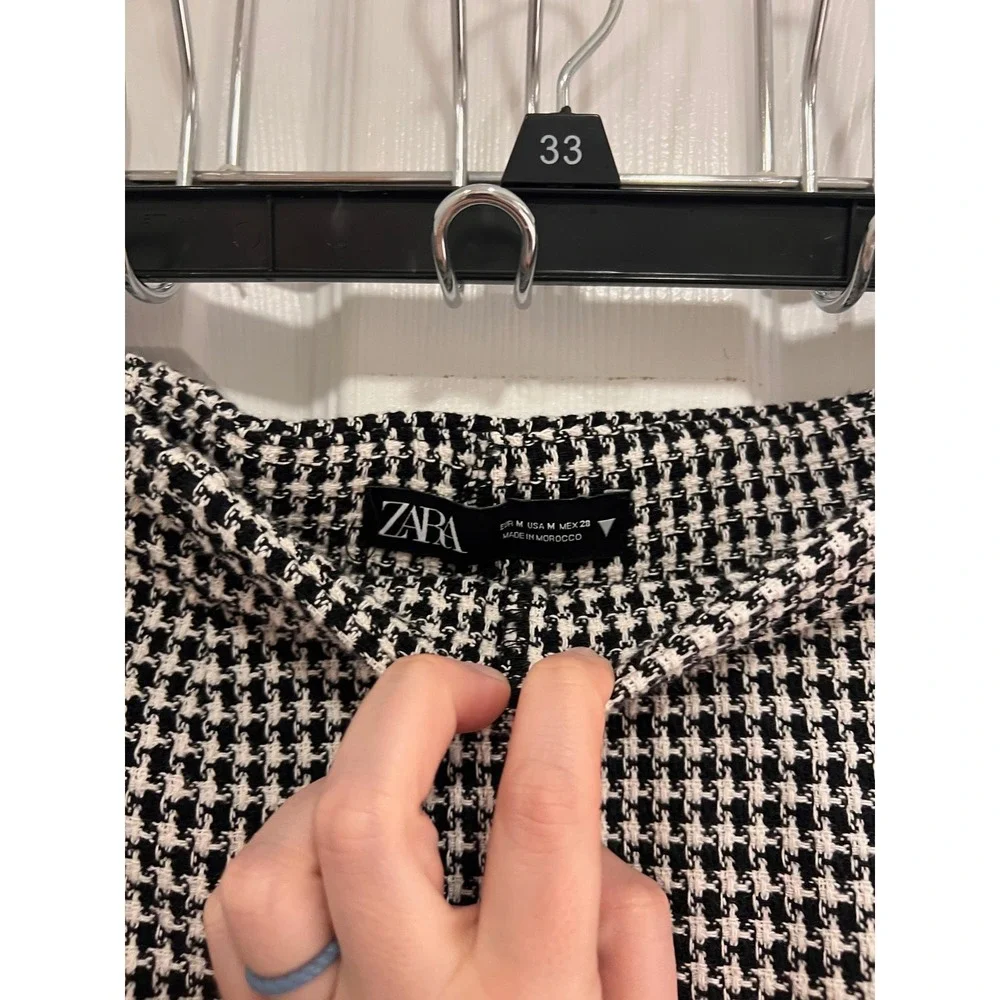 Zara Womens Black White‎ Houndstooth Tweed Skort Side Zip High Waist Size Medium