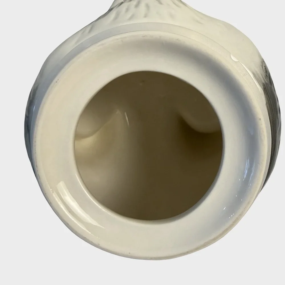 Anthropologie ceramic hand