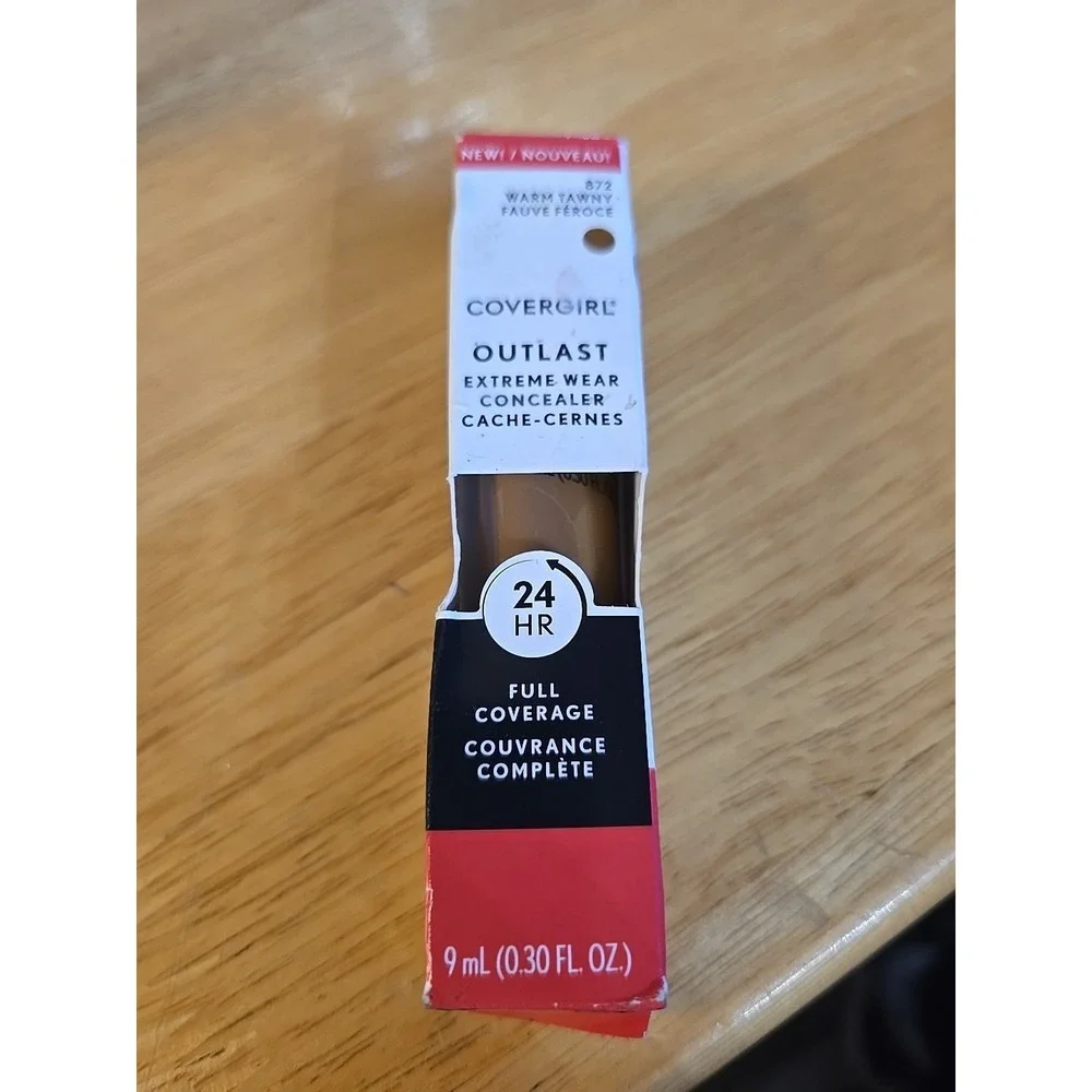 Covergirl Outlast‎ Extreme Wear Concealer - 872 Warm Tawny - NEW