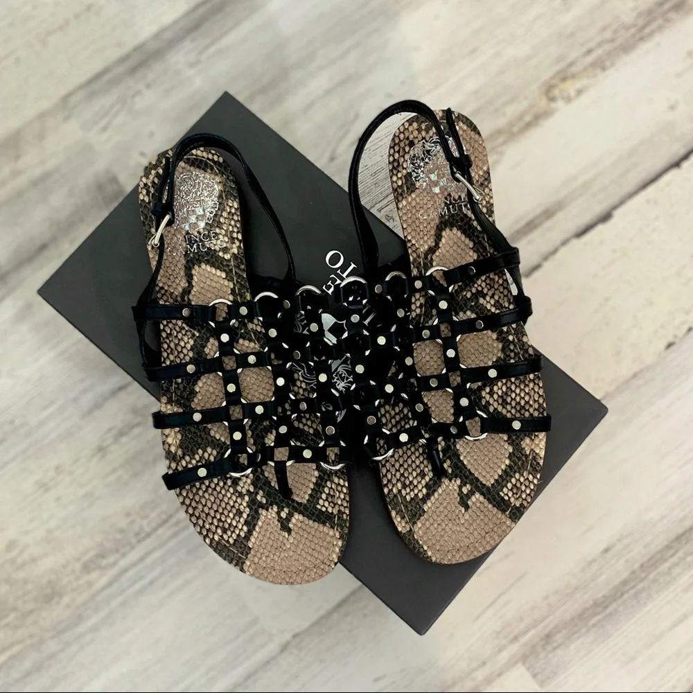 Vince Camuto Richintie Cage Sandal Black 8